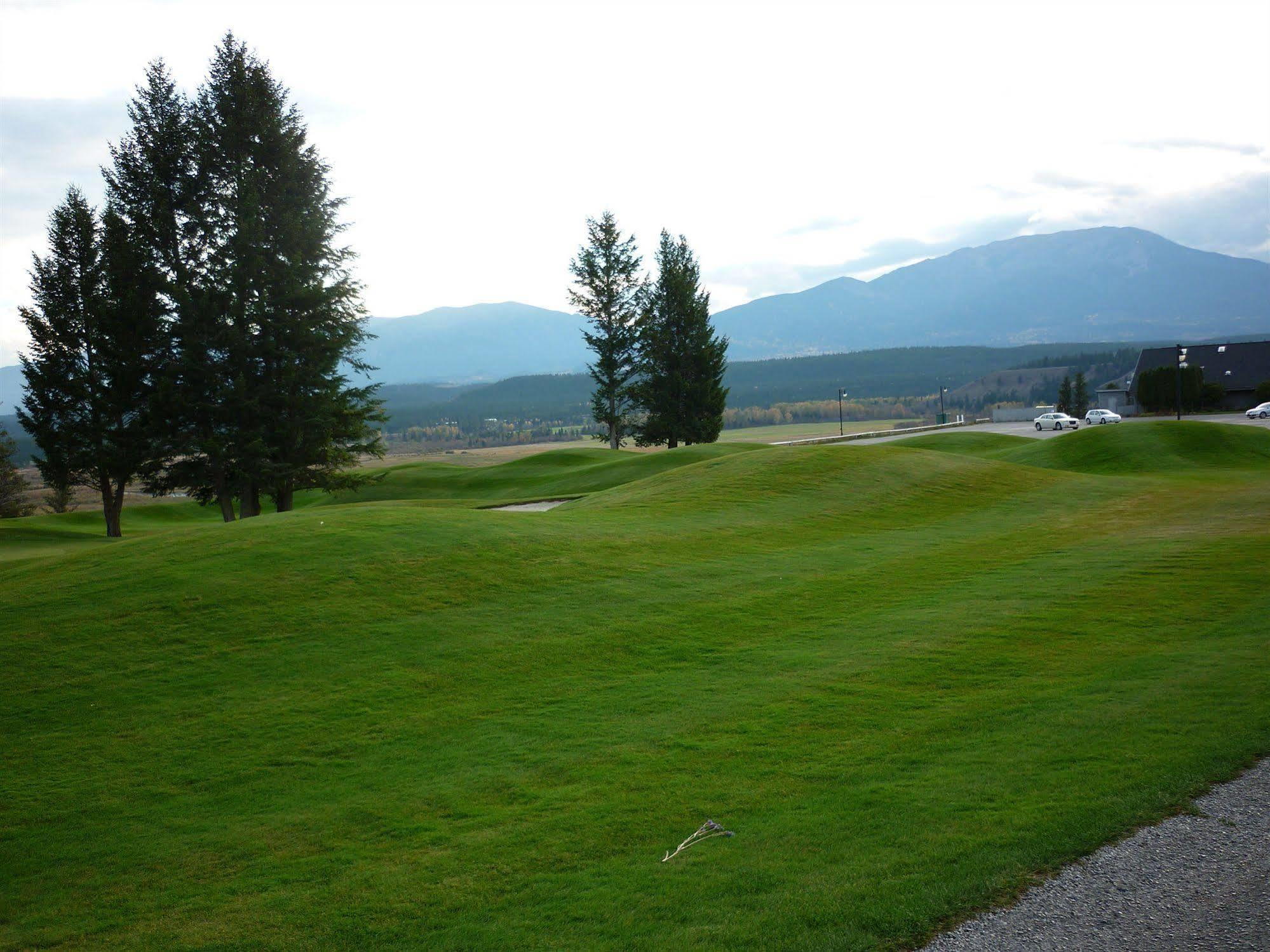 Motel Bavaria Radium Hot Springs Luaran gambar